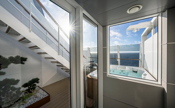 MSC Yacht Club Duplex Suite with whirlpool| MSC Cruises MSC Yacht Club Duplex Suite with whirlpool| MSC Cruises